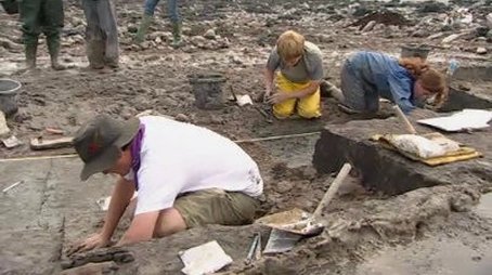 Rescuing a Mesolithic Foreshore - Goldcliff, Newport (2004) - Episode 8 poster and promotional image