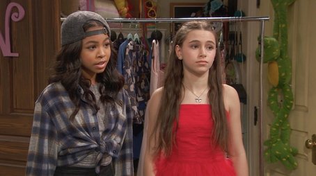 Dress to Express (2019) - Episode 5 poster and promotional image