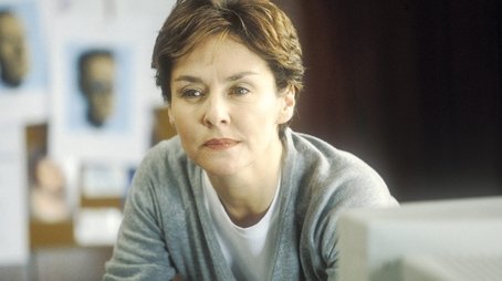A Good Body (2) (1999) - Episode 6 poster and promotional image