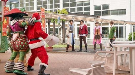 The Stolen Christmas (2019) - Episode 39 poster and promotional image