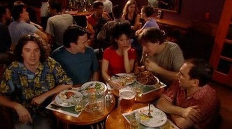 Le mini-putt - À la maison 1 - À la taverne (2002) - Episode 4 poster and promotional image