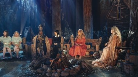 Halloween with Rose McIver, Loni Love, #IMomSoHard (2022) - Episode 36 poster and promotional image