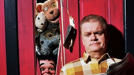 Puppets Who Kill (2002) poster