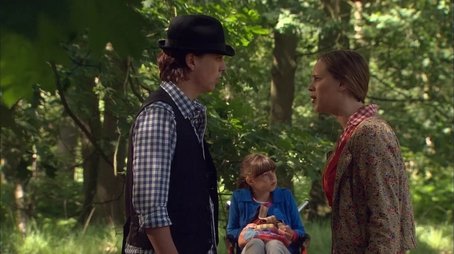 Merel De La Fayette (2011) - Episode 33 poster and promotional image