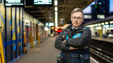 Fare Dodgers: At War with the Law Сезон 2