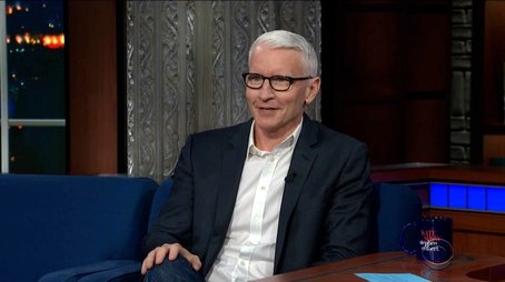 Anderson Cooper, Sleater-Kinney (2021) - Episode 143 poster and promotional image