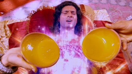 Nakul and Sahadev treat Karna (2014) - Episode 7 poster and promotional image