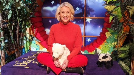 Joanna Page - Leaf (2020) - Episode 741 poster and promotional image