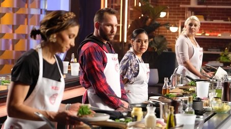 Semi-Final - 3 Chef Showdown (1) (2021) - Episode 15 poster and promotional image