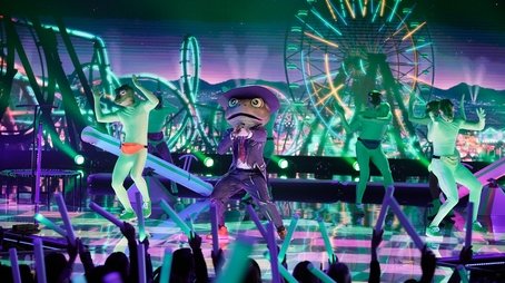A Day in the Mask: The Semi Finals (2020) - Episode 19 poster and promotional image