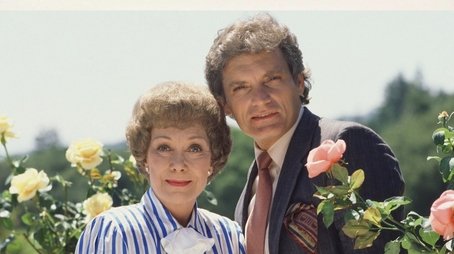Season 9 (1989) - Season 9 poster and promotional image