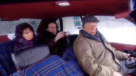 En taxi 2 - Les locataires - Au salon 3 (1999) - Episode 15 poster and promotional image