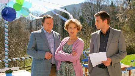 Tod beim Gaupreisplatteln (2013) - Episode 10 poster and promotional image