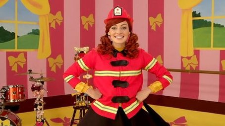 Emma the Firefighter (2014) - Episode 33 poster and promotional image