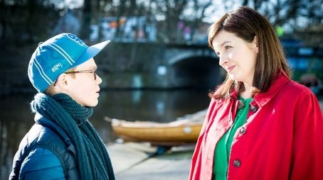Der rosa Diamant (2017) - Episode 2 poster and promotional image