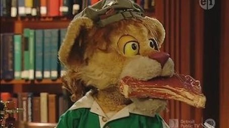 A Tasty Piece of Cheese/The Lion and the Mouse (2005) - Episode 8 poster and promotional image