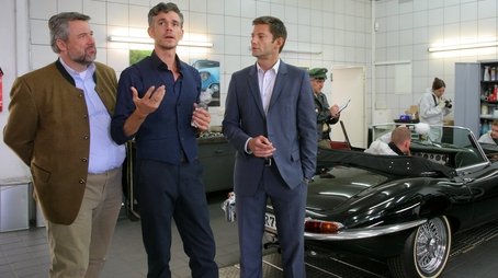 Zu Tode gefahren (2014) - Episode 13 poster and promotional image
