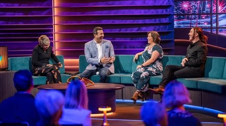 Tim Minchin, Lisa Blair and Wasim Akram (2022) - Episode 7 poster and promotional image
