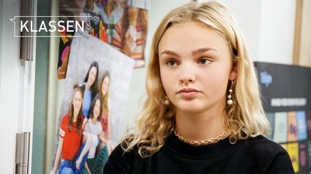 Nikoline looks up (2020) - Episode 73 poster and promotional image