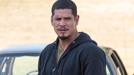 Mayans M.C.16