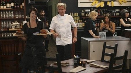 Burger Kitchen (2) (2011) - Episode 7 poster and promotional image