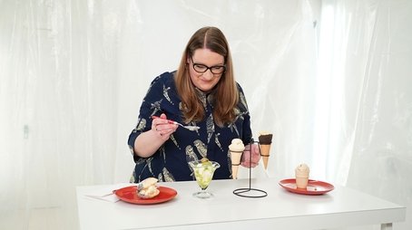 Dafty in the Middle (2022) - Episode 3 poster and promotional image