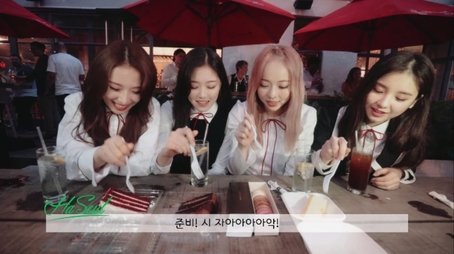 Episode 83 - LOOΠΔ 1/3 (Love & Live) (2017) - Episode 5 poster and promotional image