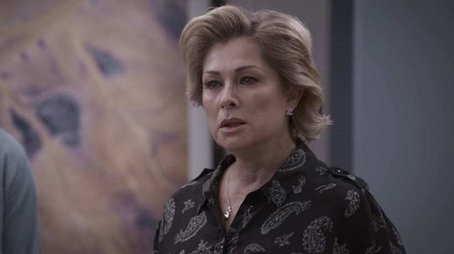 Império de Mentiras180