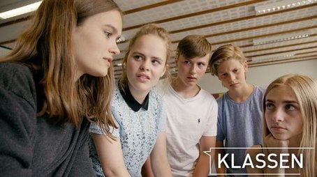 The Group Picture (2016) - Episode 5 poster and promotional image