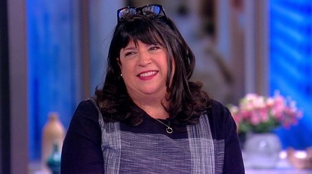 E.L. James (2019) - Episode 149 poster and promotional image