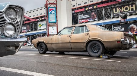 Trading Cars Across Power Tour: the Ultimate Road Trip! (2019) - Episode 9 poster and promotional image