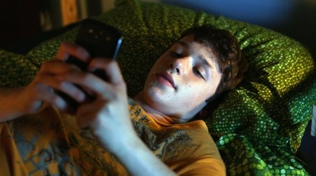 Sender: Unknown (2015) - Episode 12 poster and promotional image