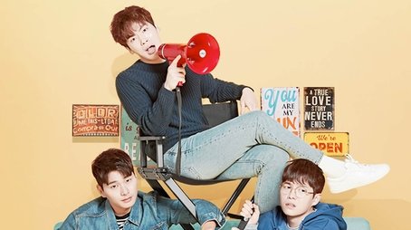 Welcome to Waikiki (2018) poster