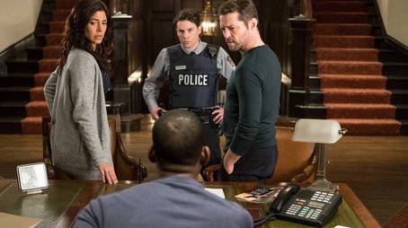 Getaway With Murder (2018) - Episode 12 poster and promotional image