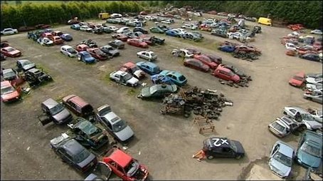 Phones, car wrecks and a symphony (2009) - Episode 3 poster and promotional image