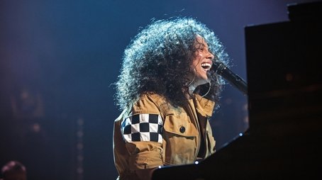 Alicia Keys - Landmarks Live in Concert (2017) - Episode 10 poster and promotional image