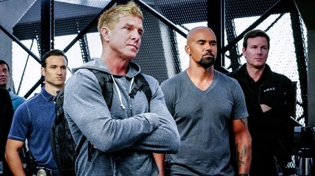 S.W.A.T.: Força de Intervenção24