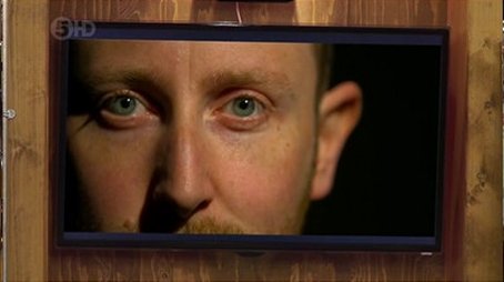 Day 9 (2013) - Episode 10 poster and promotional image