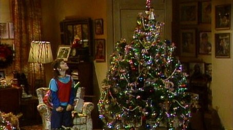 Yes, Punky, There Is a Santa Claus (2) (1984) - Episode 16 poster and promotional image
