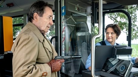 Episode 13 (2022) - Episode 13 poster and promotional image