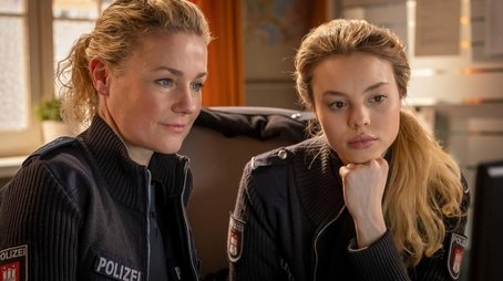 Episode 15 (2021) - Episode 15 poster and promotional image