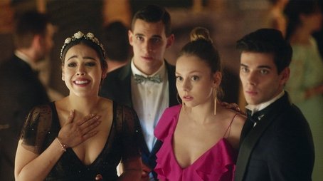 Love Is a Drug (2018) - Episode 4 poster and promotional image