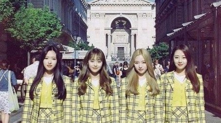 Season 17 – LOONA/yyxy (beauty&thebeat) (2018) - Season 17 poster and promotional image