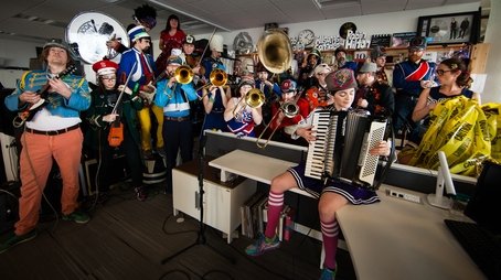 Mucca Pazza (2015) - Episode 6 poster and promotional image