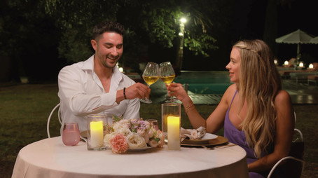 Vanderpump Villa Сезон 1