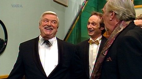 Een avondje uit (1998) - Episode 13 poster and promotional image