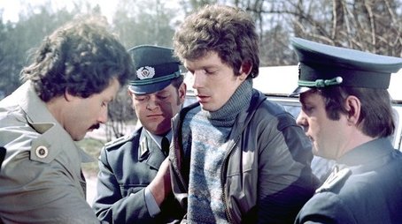 Glassplitter (1981) - Episode 8 poster and promotional image