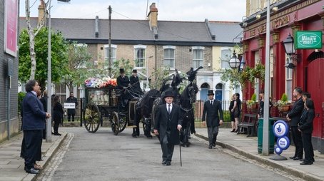 04/07/2016 (2016) - Episode 107 poster and promotional image
