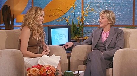 Kate Hudson, Julian McMahon (2004) - Episode 166 poster and promotional image
