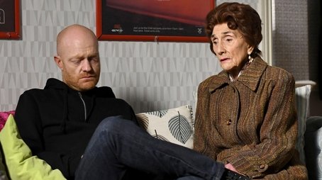 18/01/2018 (2018) - Episode 11 poster and promotional image